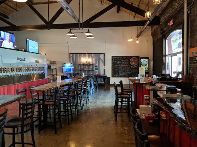 Pour Taproom: Knoxville