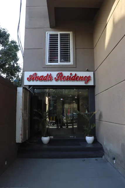 Hotel Avadh Residency