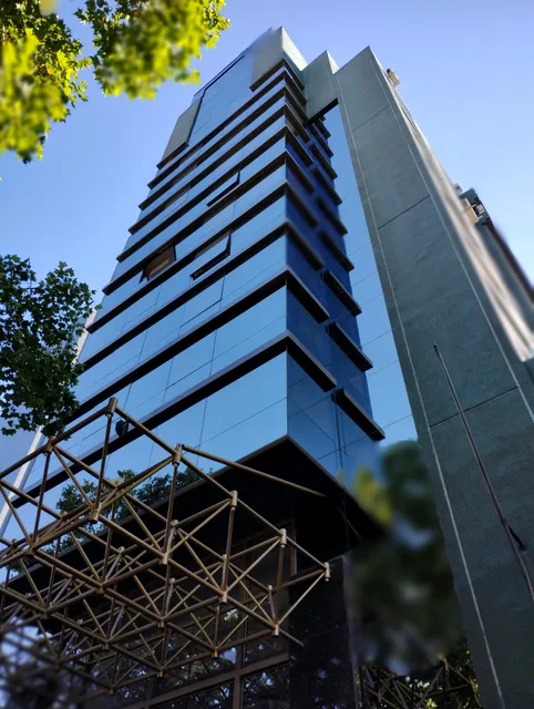 Pedro De Valdivia Esquina Nueva Providencia