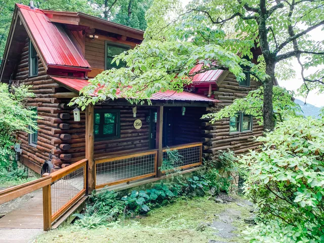 Lazy Bear Lodge Sylva NC