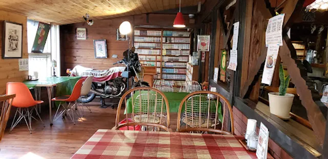 Caffe Pizzeria VILLA Tamayama