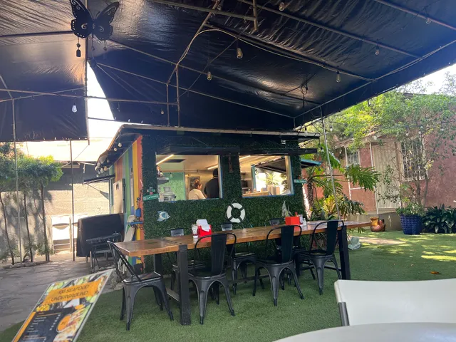 106 Seafood Underground