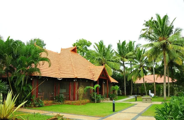 Floating Cottages - Poovar Island Resort