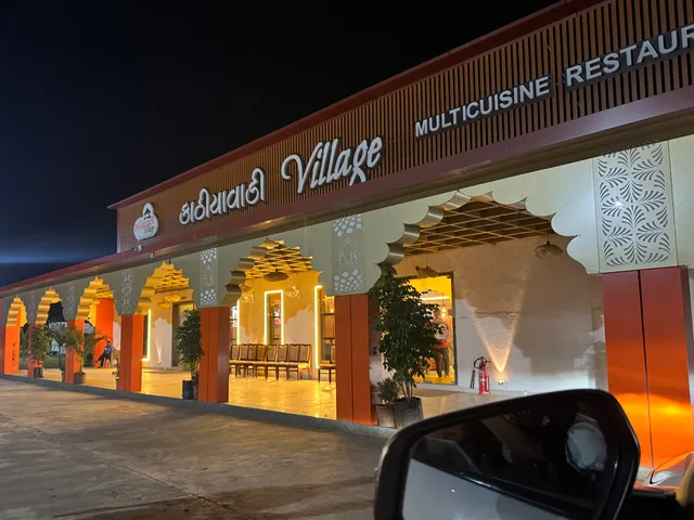 Kathiyawadi Village - Multi Cuisine Restaurant (Bharuch)