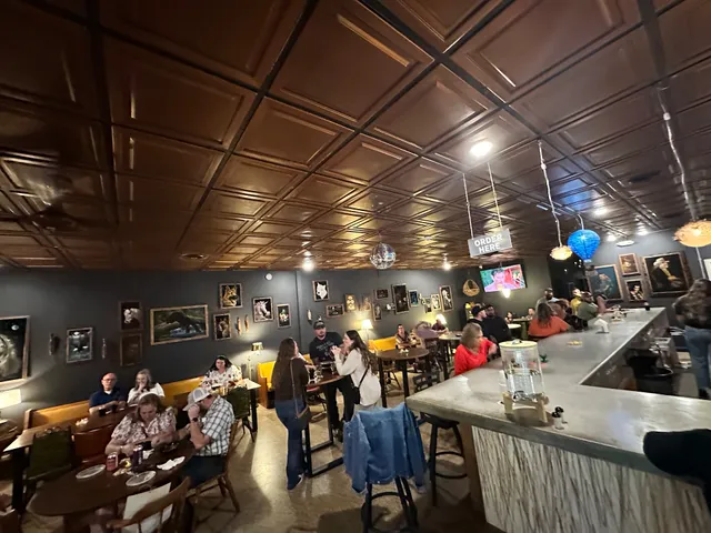 No Vacancy on Commerce