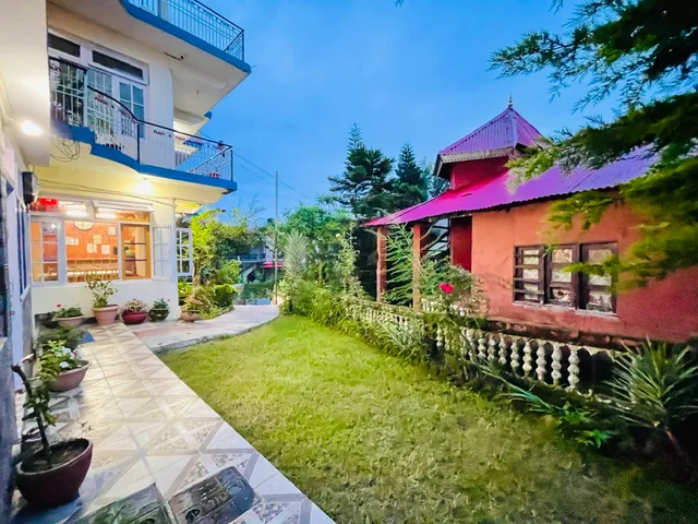 Grand view lodge & restaurant