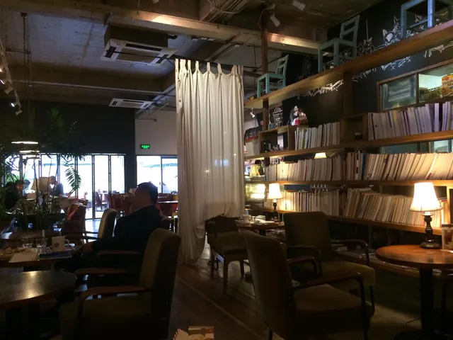 Red Brick House Country Bar