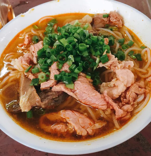 Bún Bò Huế Bà Thu