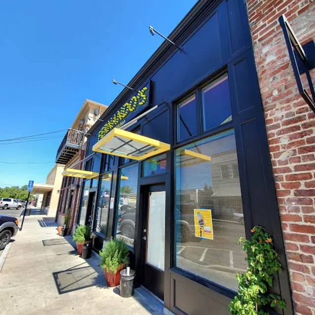 Fernandos Cali Kitchen