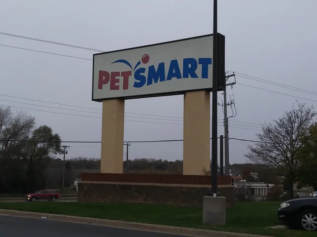 Maplewood Retail Center