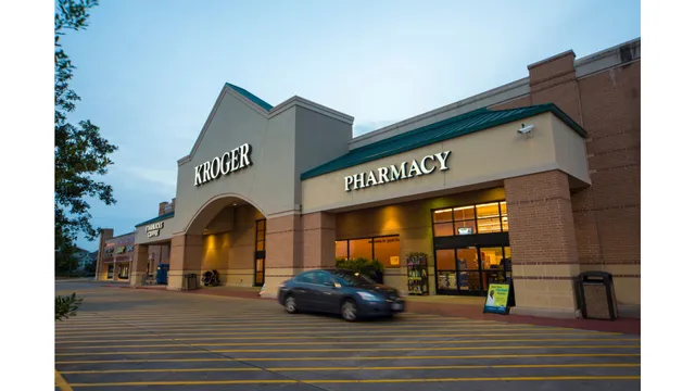 Woodbridge Shopping Center