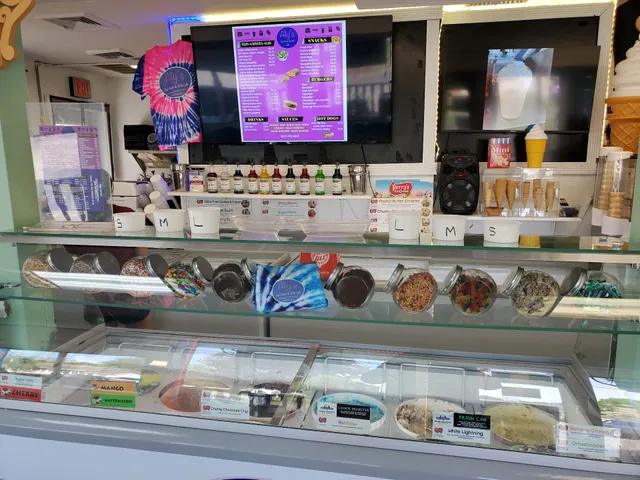 Ally's Ice Cream & Grill Cafe