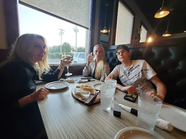 Dolce Vita Italian Bistro and Pizzeria