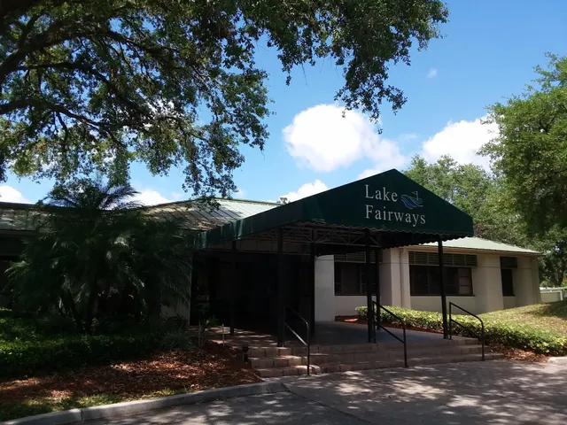 Lake Fairways Country Club