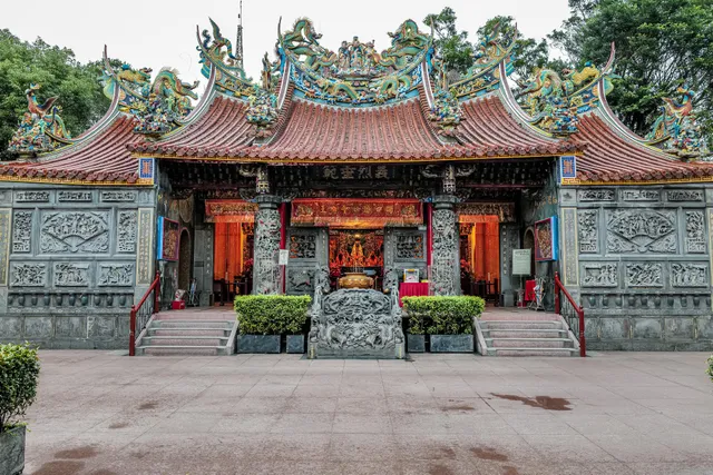 Bishanyan Kaizhang Shengwang Temple