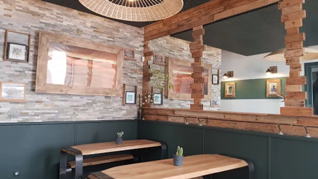 LE RENDEZ VOUS DES HALLES