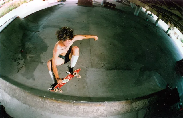 Parisite DIY Skatepark