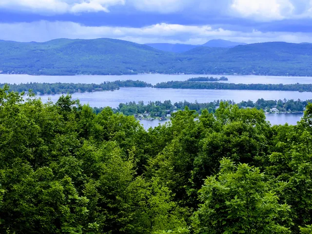 Pilot Knob Trail Head