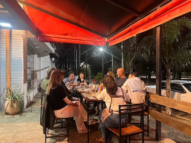 LINIERS - Empanadas Norteñas y Pizzas