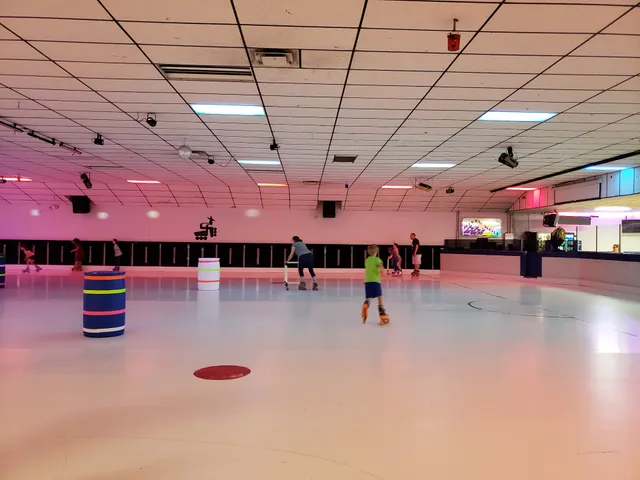 River Roll Skate Center
