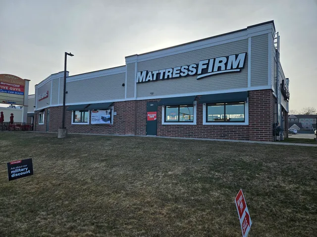 Mattress Firm Chicopee Crossing
