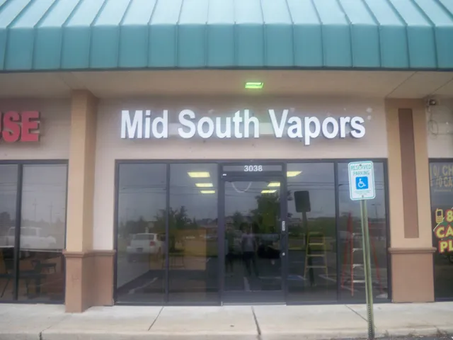 Mid South Vapors - Southaven