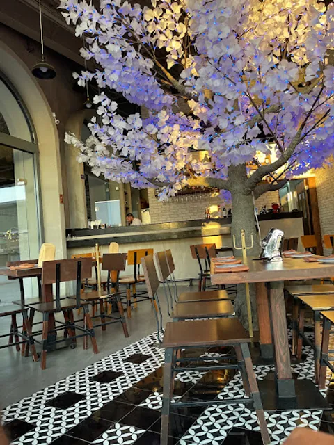 La Peninsular Cerveceria