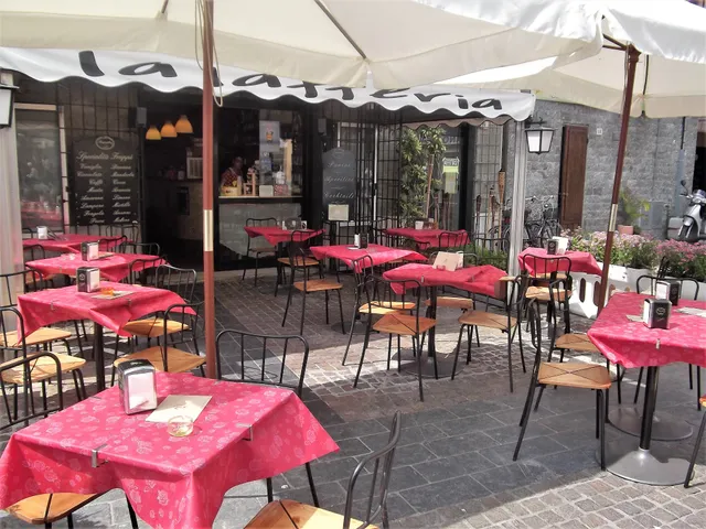 BAR "LA LATTERIA " DA LUCA E LEDA