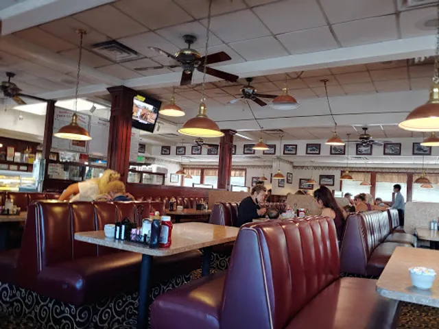 Cozy Diner