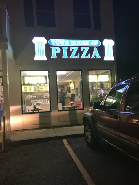 Town house of pizza