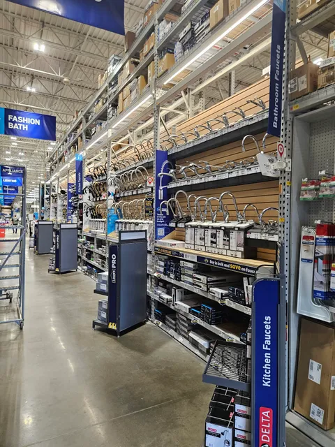 Lincoln Place Shopping Center