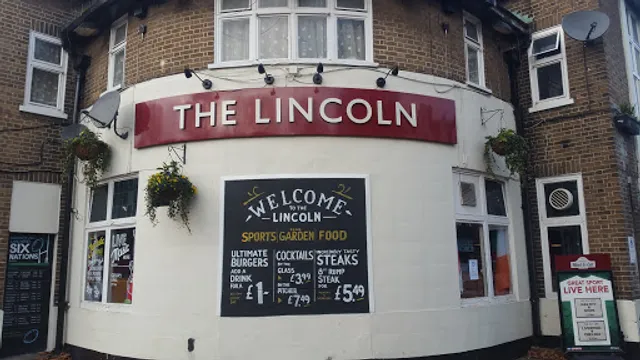 Lincoln Arms
