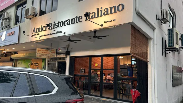 Amici Ristorante Italiano