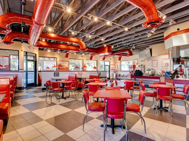 Freddy's Frozen Custard & Steakburgers