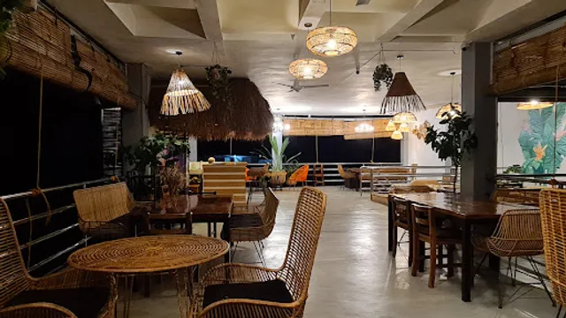 Alex Restaurant + Bar