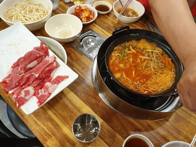등촌샤브칼국수
