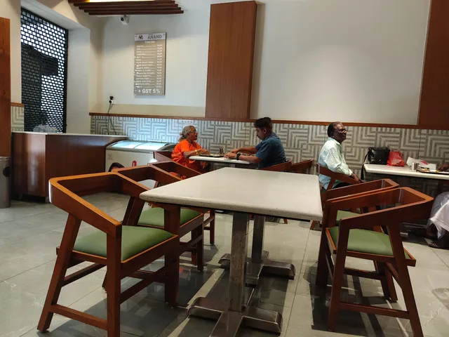 Anand Vegetarian Restaurant