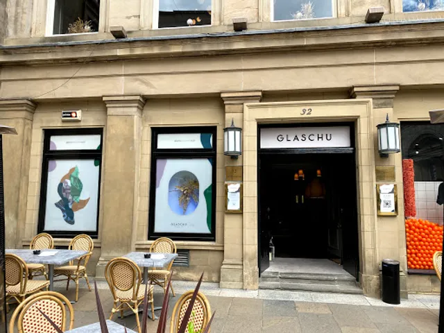 Glaschu Restaurant & Bar