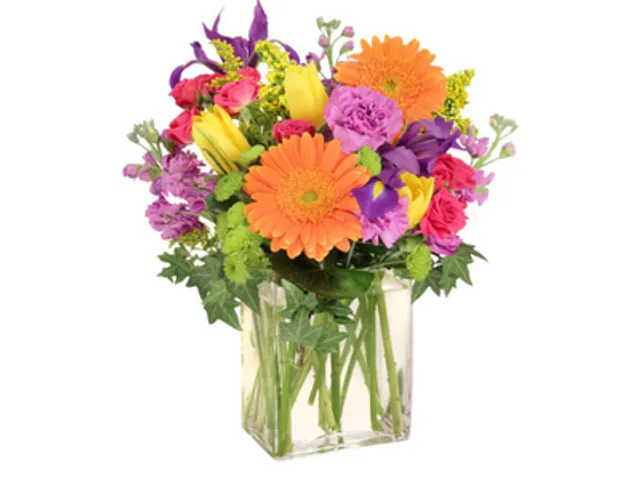 De'Vine Floral Designs and Gifts