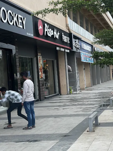 Pizza Hut | GNP Galaxy Ambarnath, Mumbai