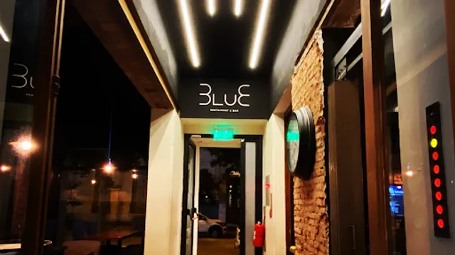 blue resto bar