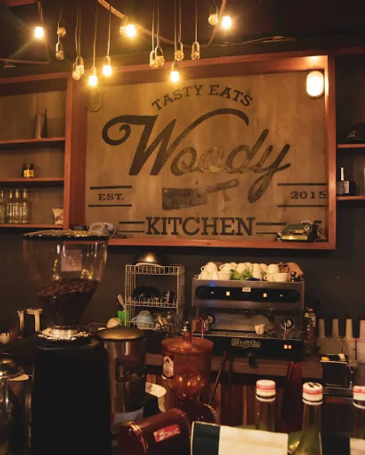 Woody Kitchen
