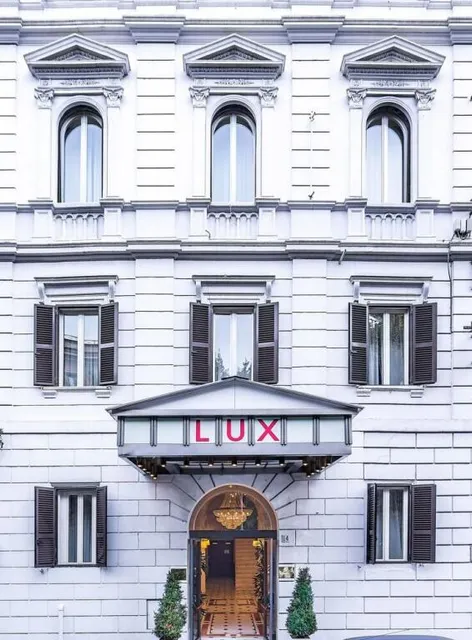 Hotel Lux