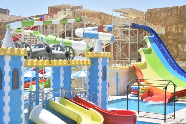 AMC Royal Hotel & Spa