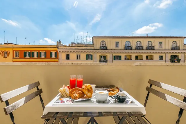 B & B - A Moment in Rome