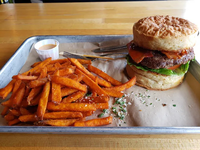 Hopdoddy Burger Bar