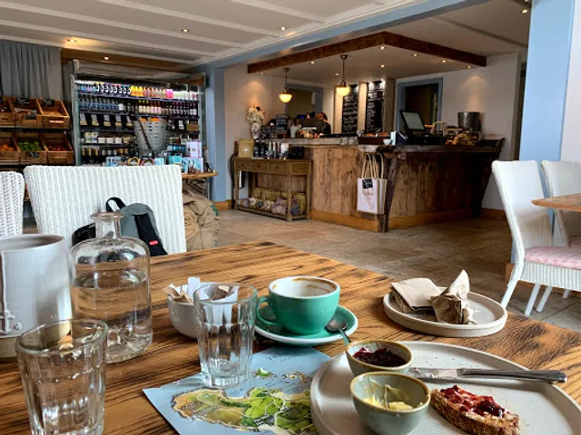 The Flying Boat Café & Deli