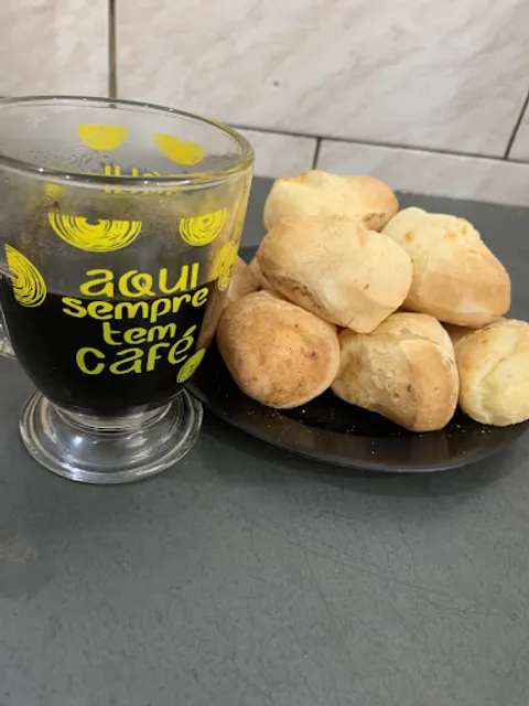 Padaria e Confeitaria Vitória