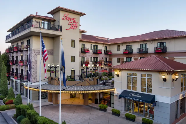Inn at the 5th Eugene