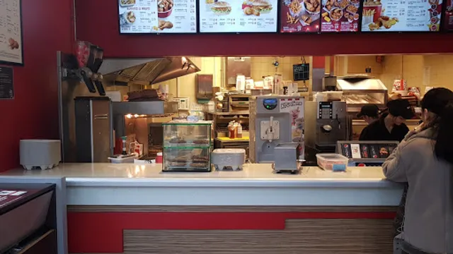 KFC Surbiton - Brighton Road